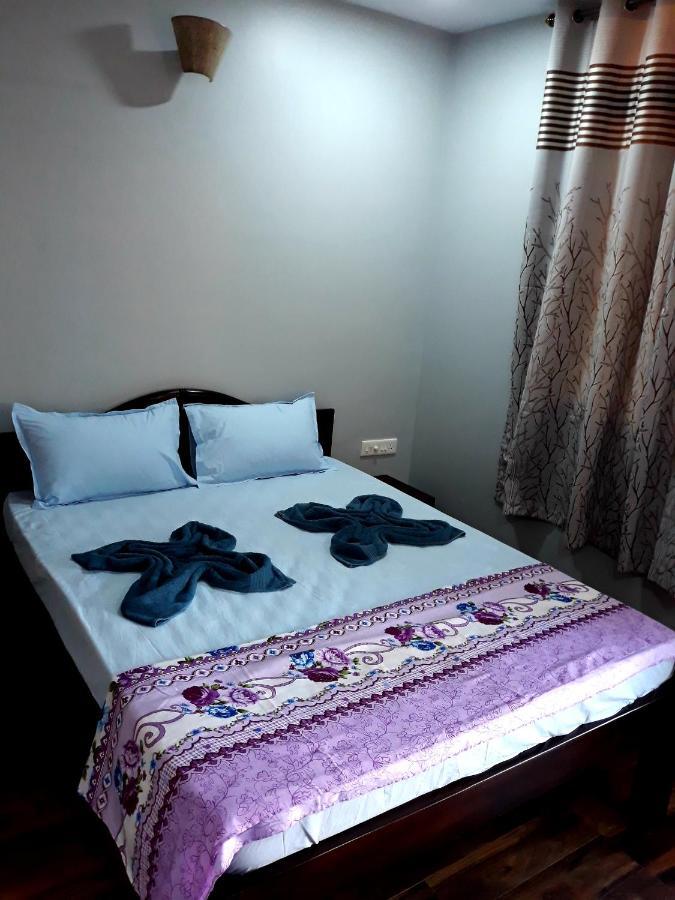 Shawn'S The Morjim Enclave Hotel Exterior foto